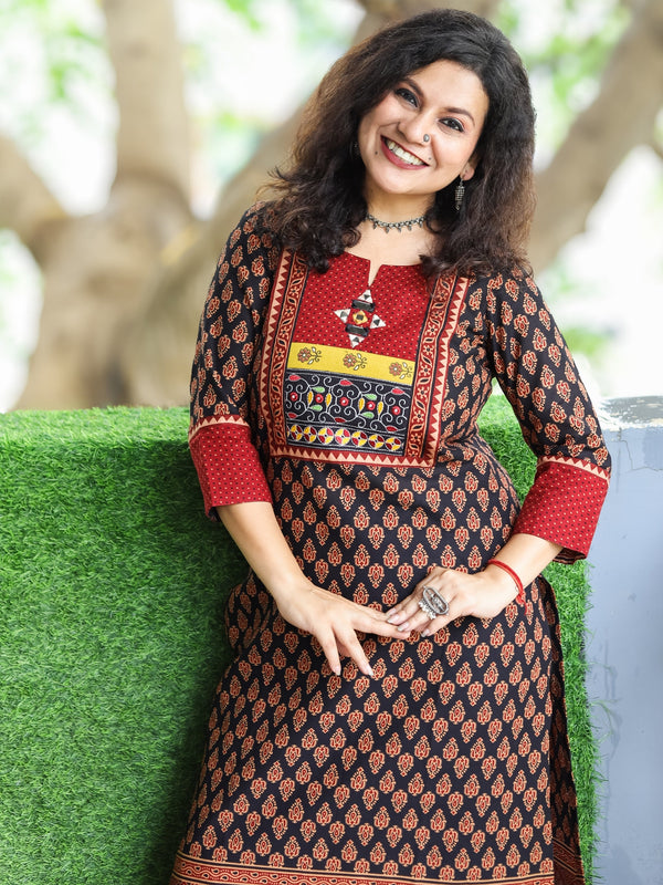 Mohini Coal Black Kutch Mirror Yoke with Embroidery Work Gamthi Print Cotton Kurti-D2